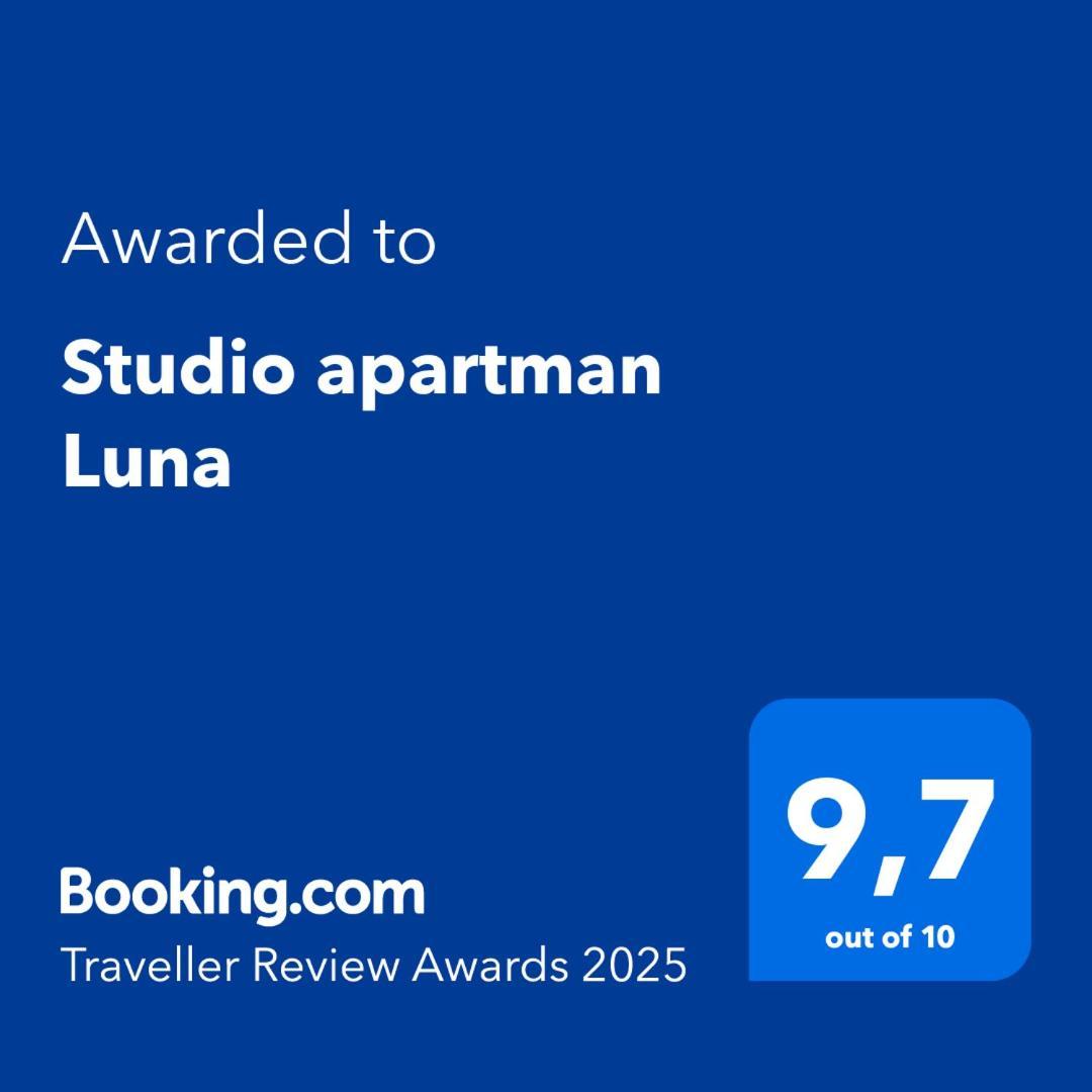 Studio Apartman Luna Karlovac Exterior foto